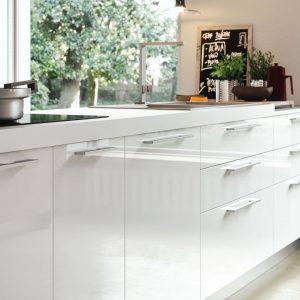 LUCIDA COLLECTION / ABSOLUTE WHITE (ULB) cabinets
