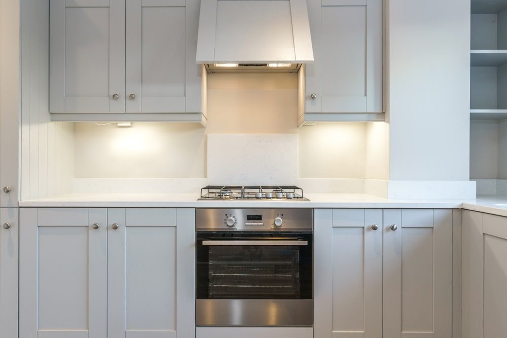 lights above kitchen cabinets