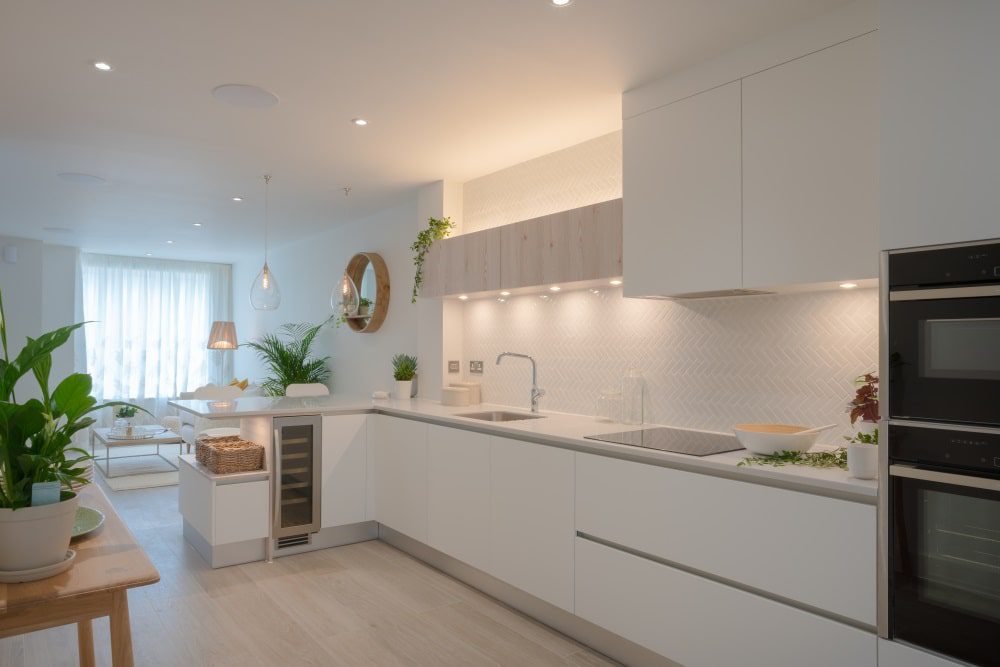 lights above kitchen cabinets