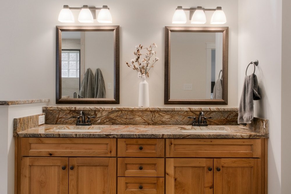 double vanity bathroom ideas showcasing sleek designs and contemporary trends for 2024.