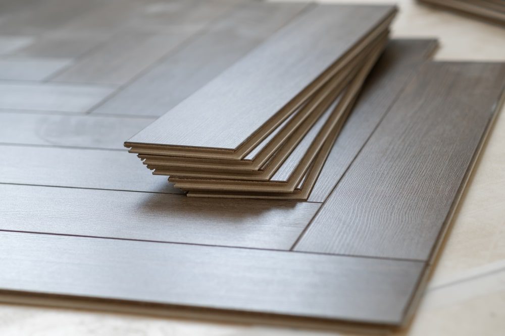 Installing laminate flooring in a modern living room