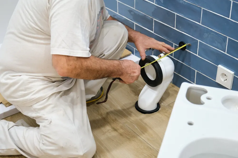 how do i install a toilet flange
