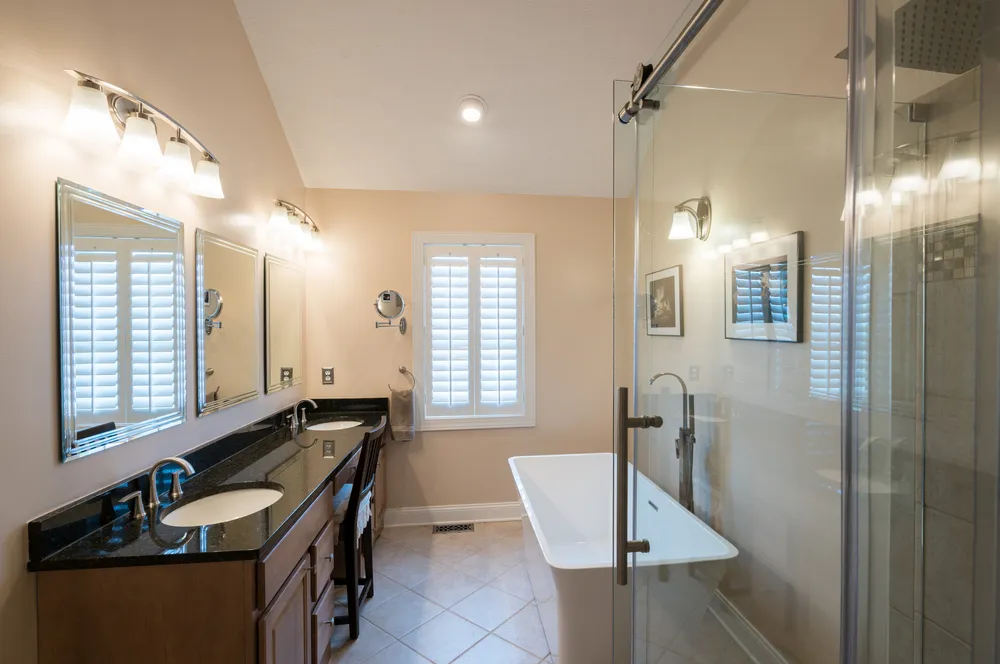 what is the average cost of a walk-in tub installed