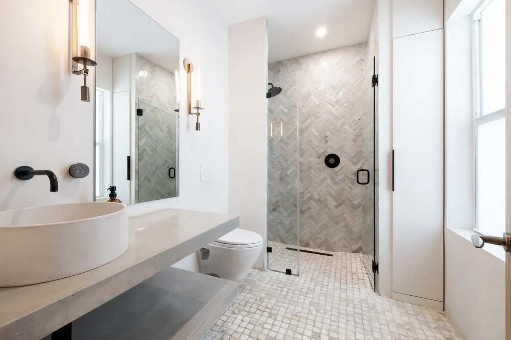 who to hire for bathroom remodel